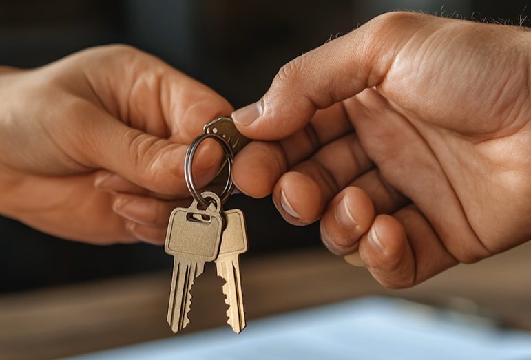 Renting vs. Buying: Which is the Right Choice for You?
